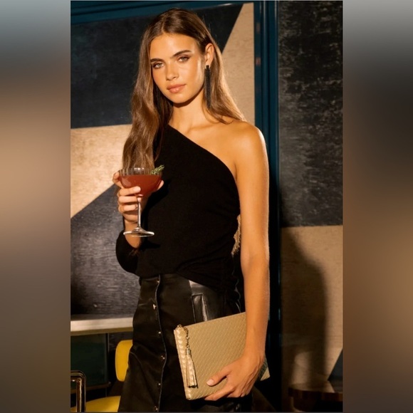 NWT VIRGINIA WOLF Mimi Curateur Clutch - Gold Vegan Metallic Leather‎ - Picture 2 of 10